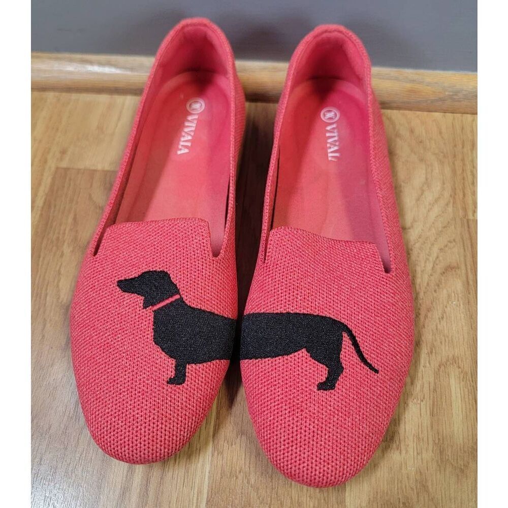 VIVIAN Audrey Round Toe  Embroidered Loafers 7.5